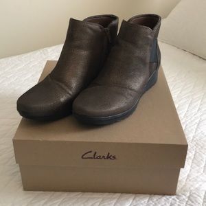 Clark’s cloudsteppers women’s boots